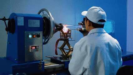 1739173404176690.gif 研發2 (1).gif